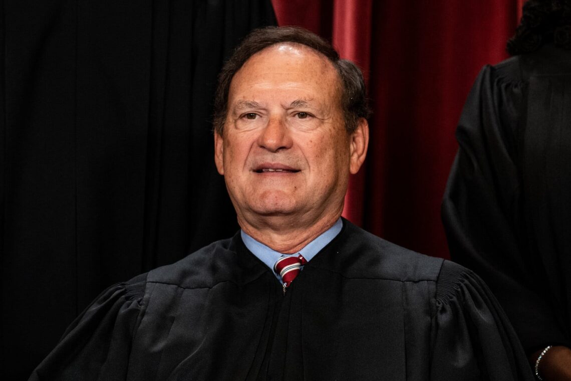 Justice Alito Declines Recusal From January 6 Related Cases Amid Flag